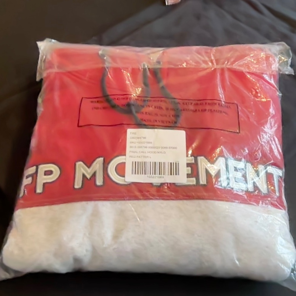 FP MOVEMENT COLORBLOCK LOGO HOODIE - Picture 15 of 15